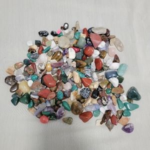 Multicolor  natural stones